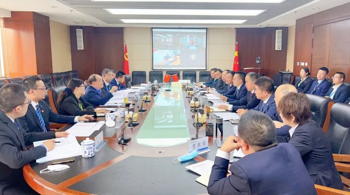 石培文董事長一行赴投資集團、開發(fā)建設(shè)公司調(diào)研指導(dǎo)工作